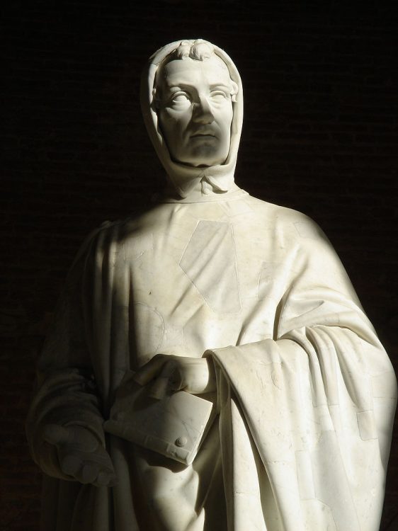 Escultura de Leonardo de Pisa